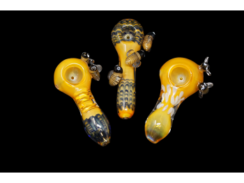 4'-5' GOLDEN BUMBLE BEE HAND PIPE, ASSORTED, CT BUNDLE